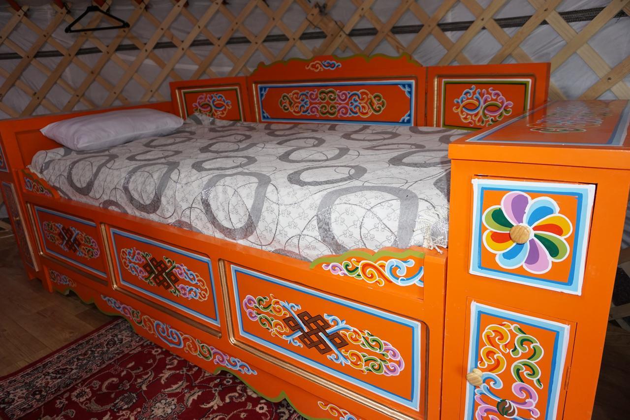 Отель My Mongolia Eco Ger Camp Nalayh Экстерьер фото